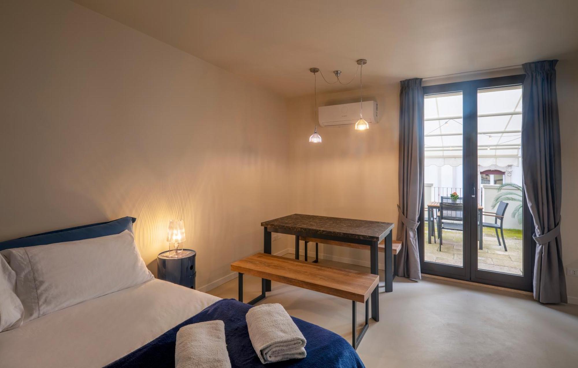 Blu Mazzini 1 - Appartamento Luxury Con Terrazza Privata ليتشي المظهر الخارجي الصورة